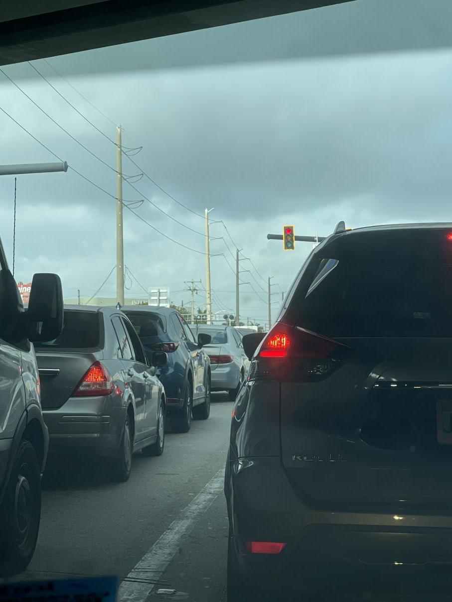 Standstill and red light not changing at intersection for over 30 minutes