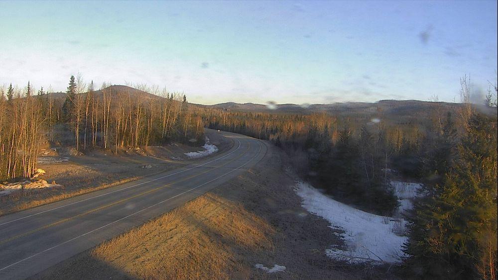 Traffic Cam Fairbanks North Star: Richardson Highway @ Birch Lake MP 307.2 Player
