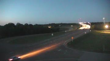 Shives: US 82 at Mississippi River Bridge AR Traffic Camera