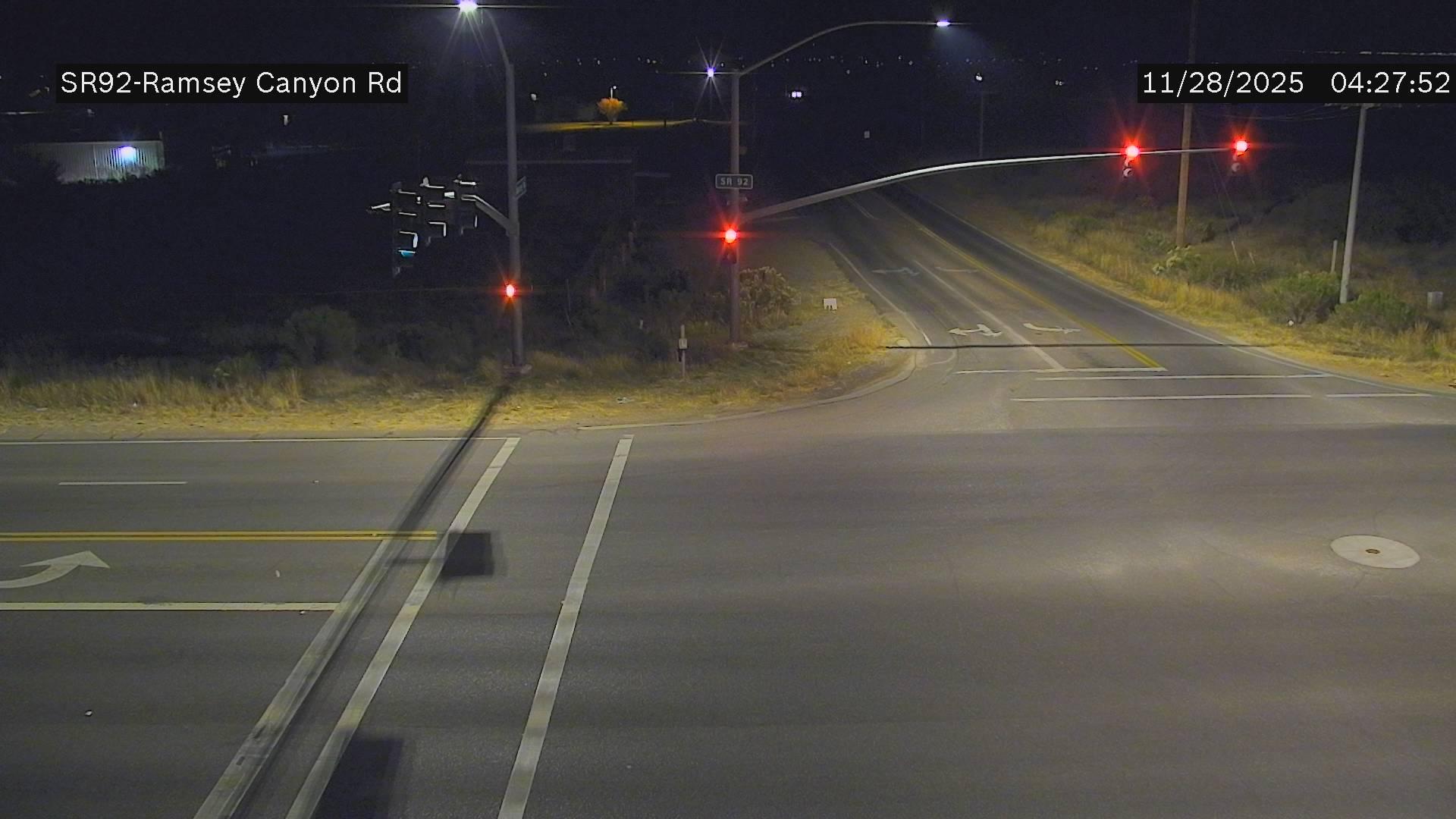 Traffic Cam Sierra Vista Southeast › North: SR-92 NA 327.00 @Ramsey Canyon Road Player