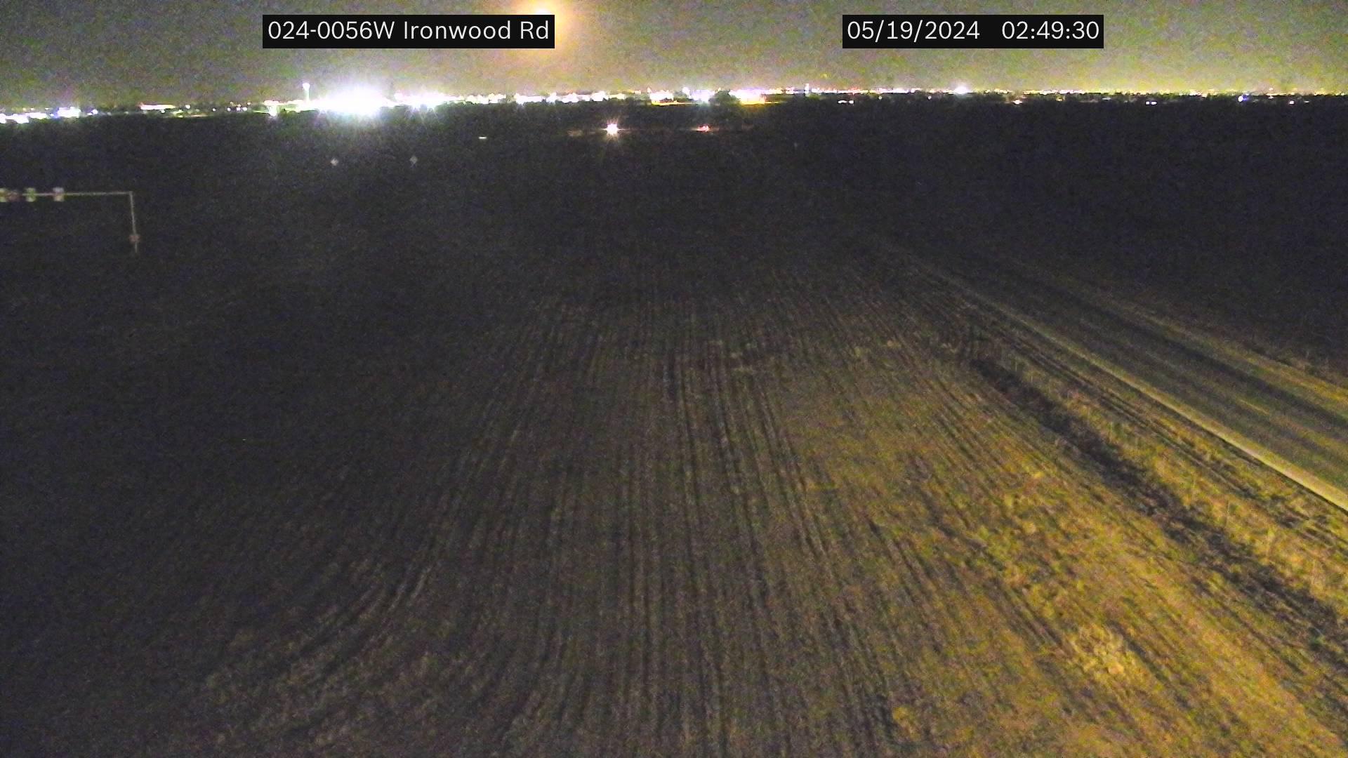 Traffic Cam Queen Creek › West: SR-24 WB 5.60 @Ironwood Road Player