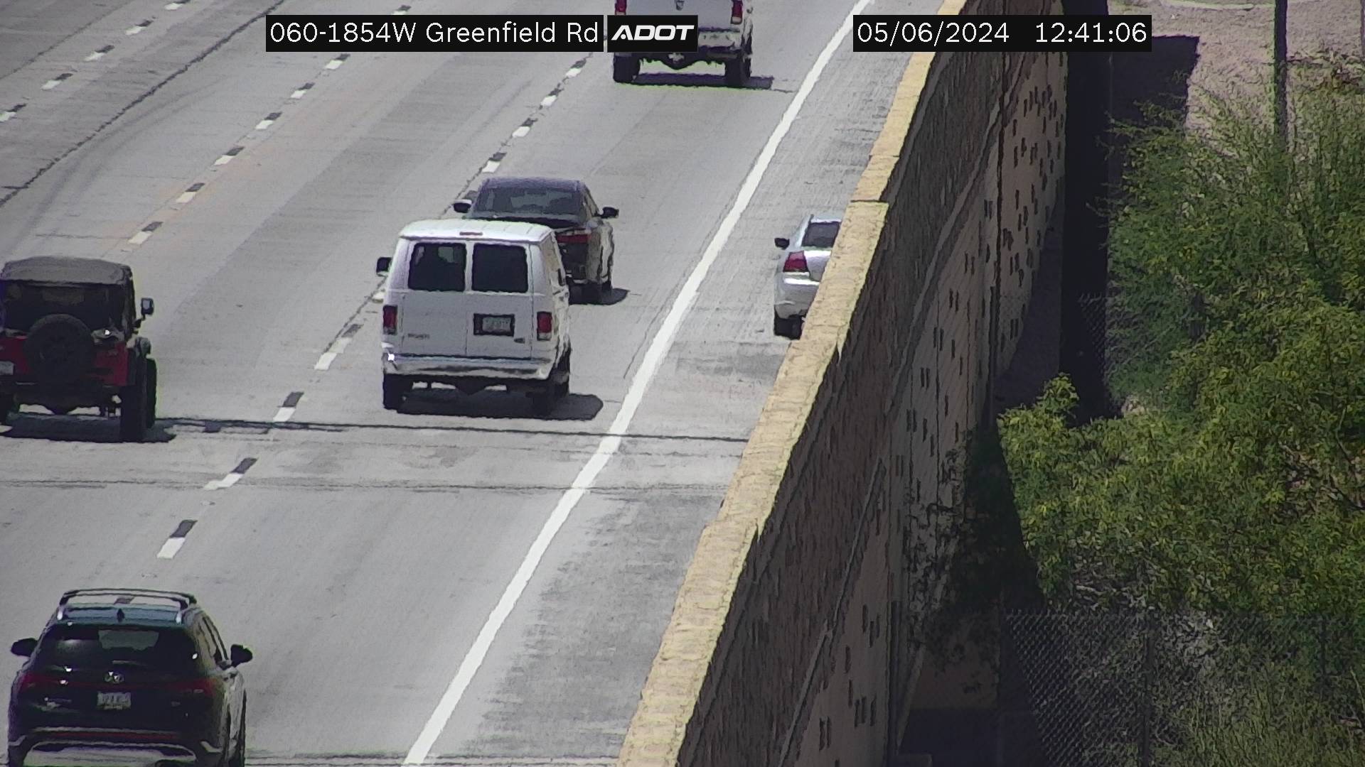 Traffic Cam US-60 WB 185.41 @Greenfield -  Westbound Player