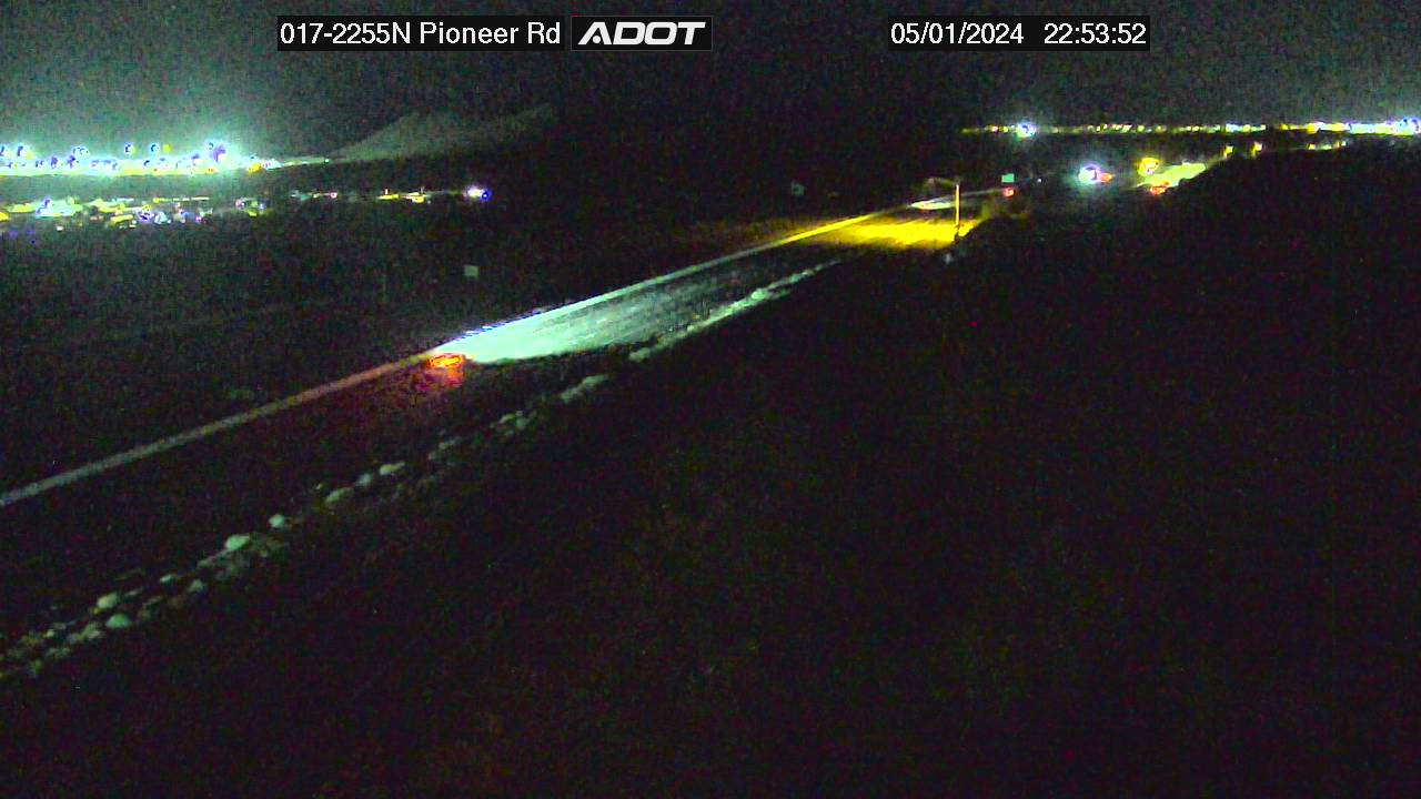Traffic Cam I-17 NB 225.53 @Pioneer -  Northbound Player