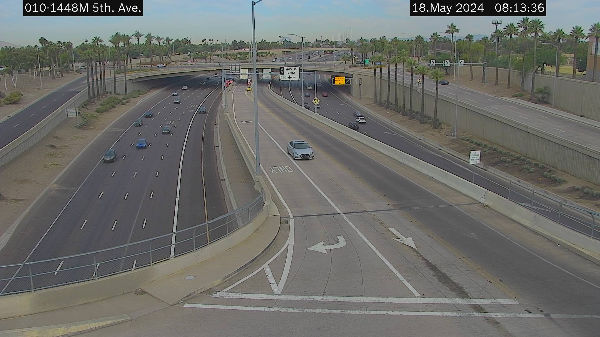 Traffic Cam I-10 M 144.82 @5th ave      -       Player