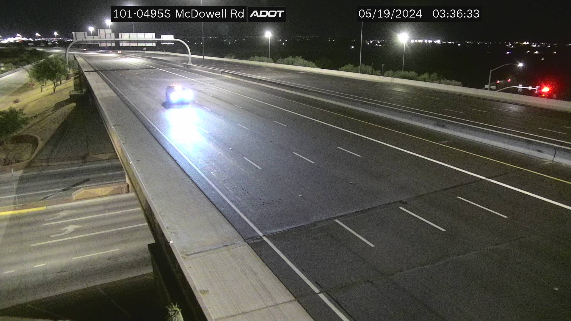 Traffic Cam L-101 SB 49.58 @McDowell -  Southbound Player