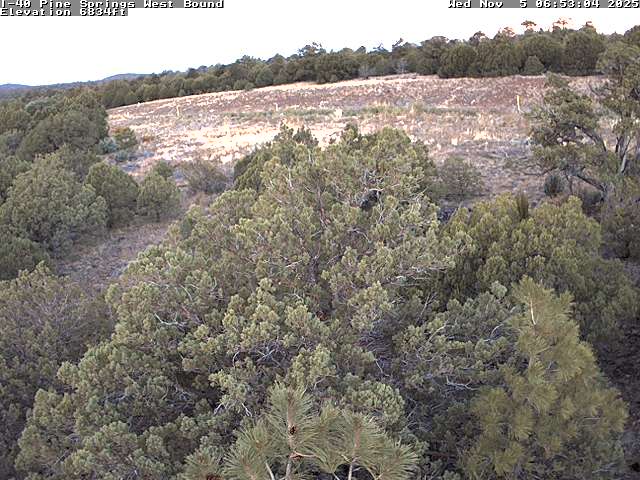 Traffic Cam I-40 WB 158.94 -  Westbound Player