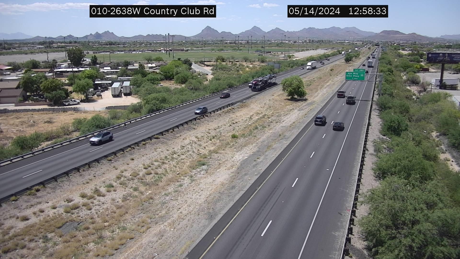 Traffic Cam Tucson › West: I-10 WB 263.80 @Country Club Player