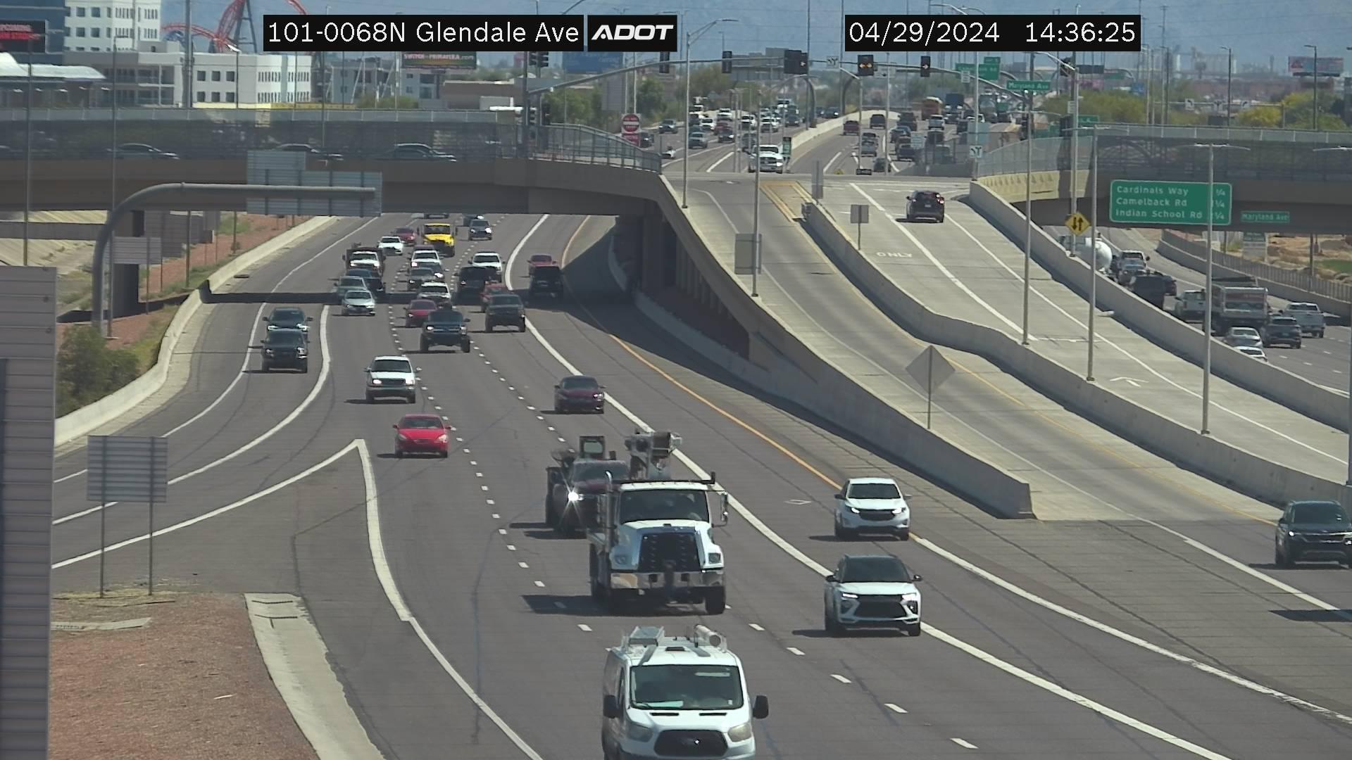 Youngtown › North: L-101 NB 6.88 @Glendale Traffic Camera