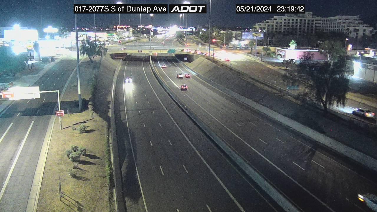 Phoenix › South: I-17 SB 207.78 @Dunlap Traffic Camera