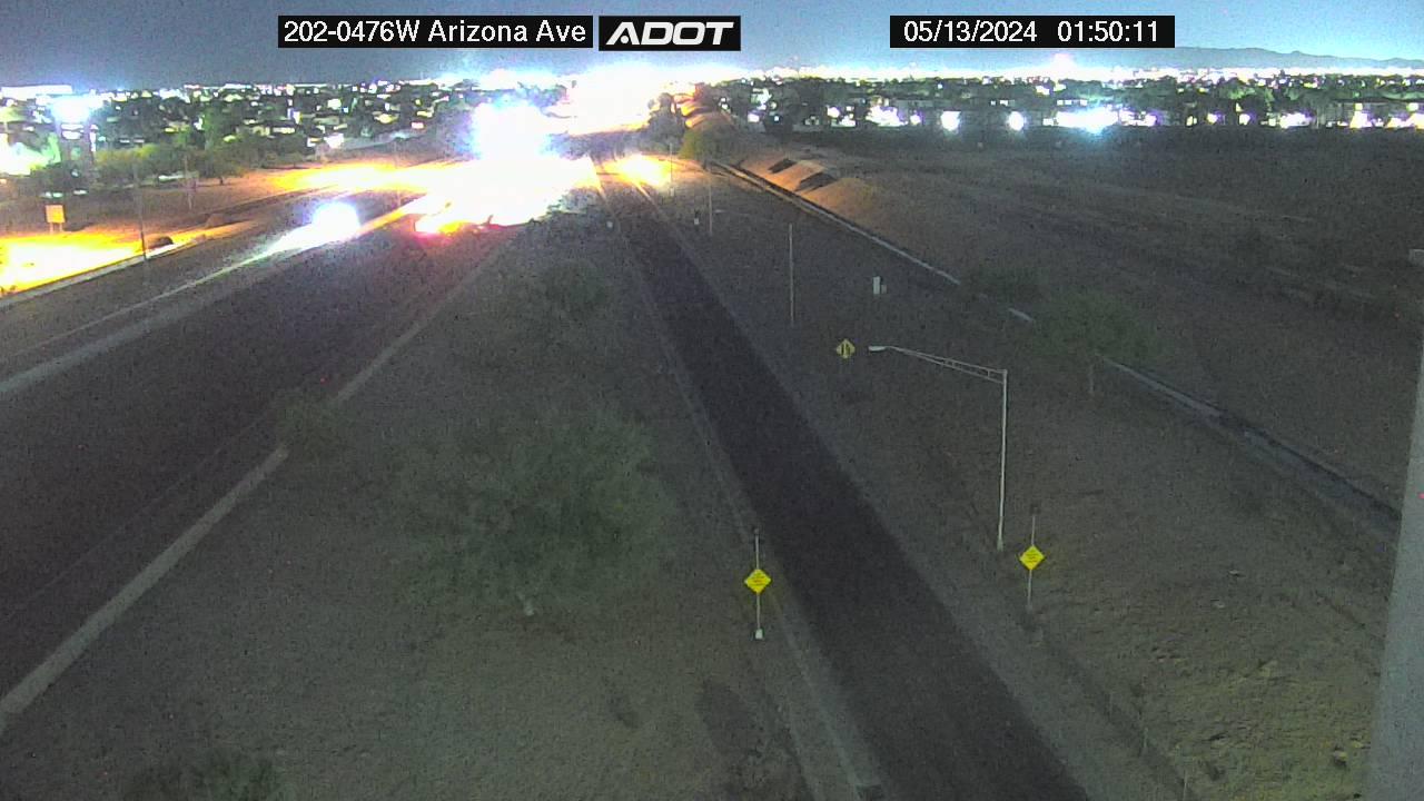 Traffic Cam Chandler › West: L-202 WB 47.67 - Ave Player