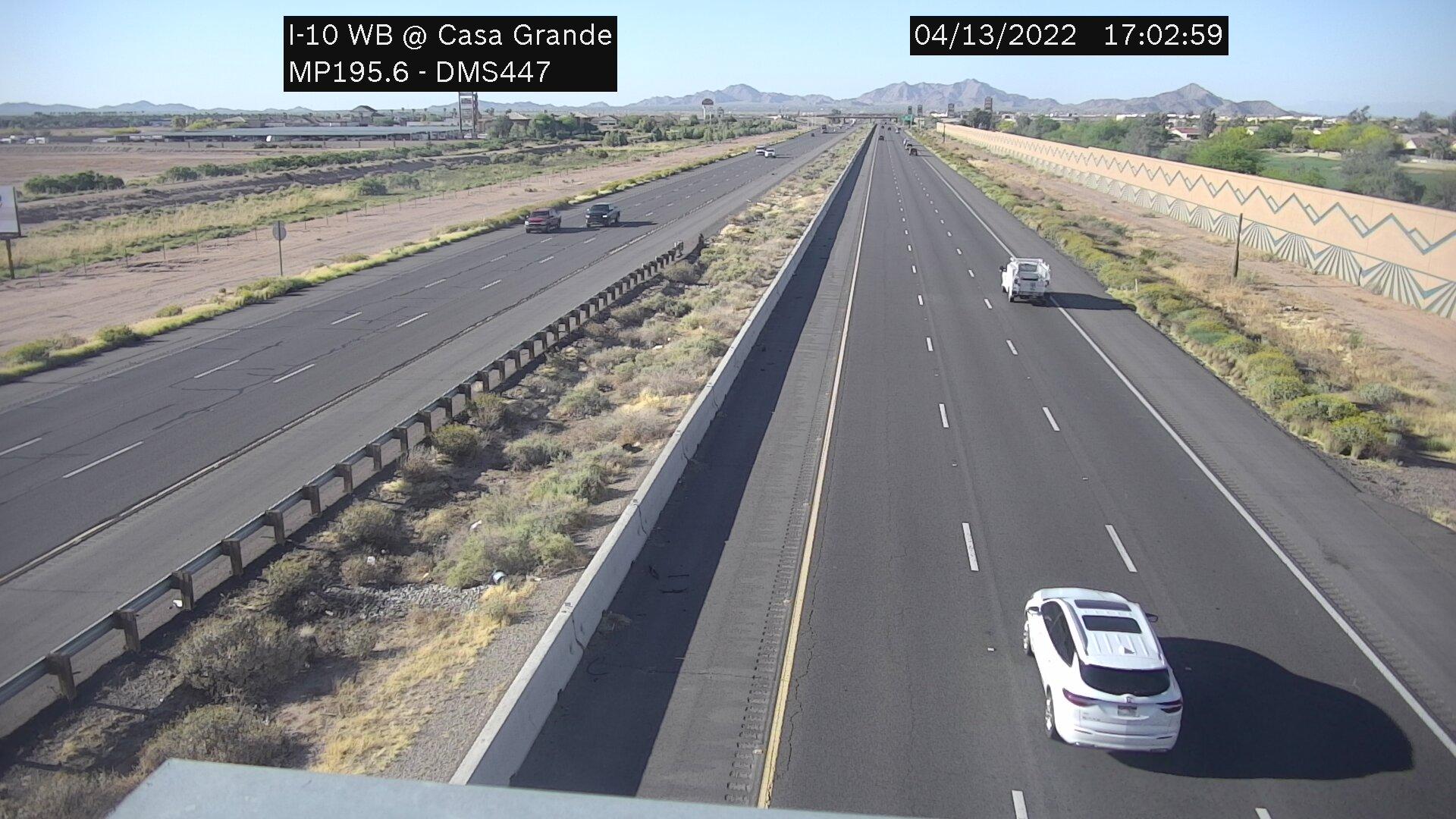 Traffic Cam Casa Grande › East: I-10 EB 195.60 Player
