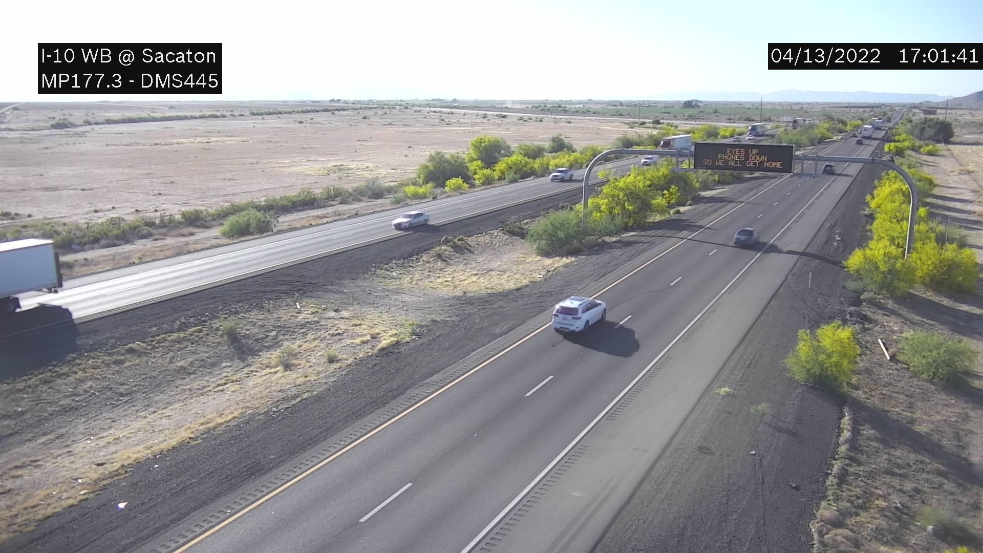 Traffic Cam Sweetwater › West: I-10 WB 177.30 @Sacaton Player