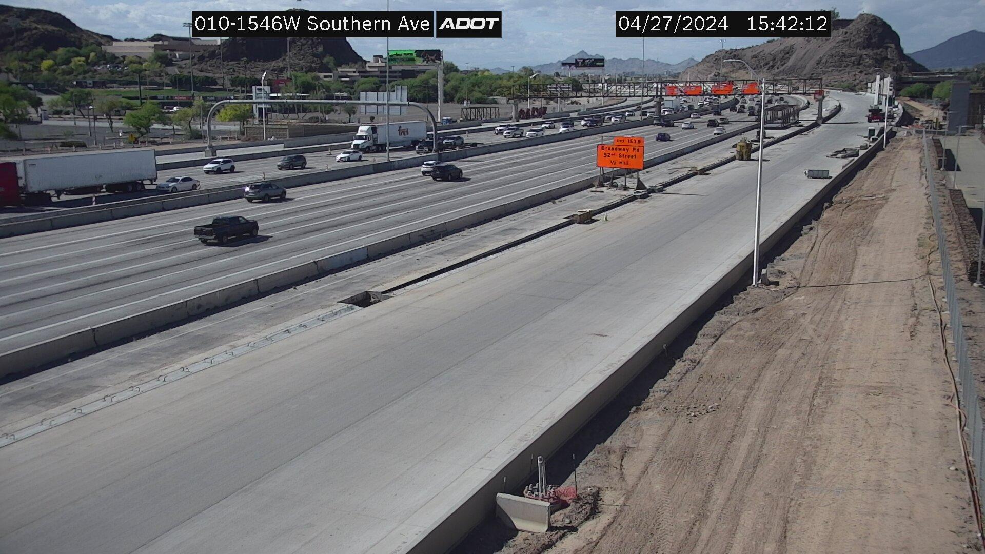 Traffic Cam Tempe: I-10 Southern ave Player