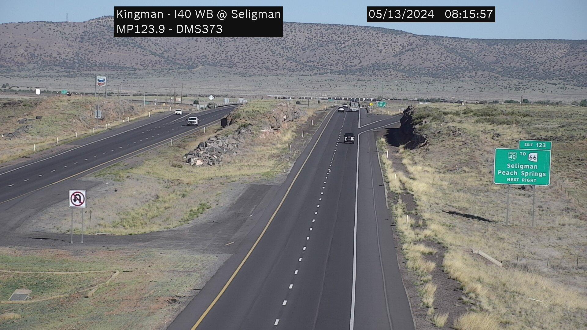 Seligman › West: I-40 WB 123.90 Traffic Camera