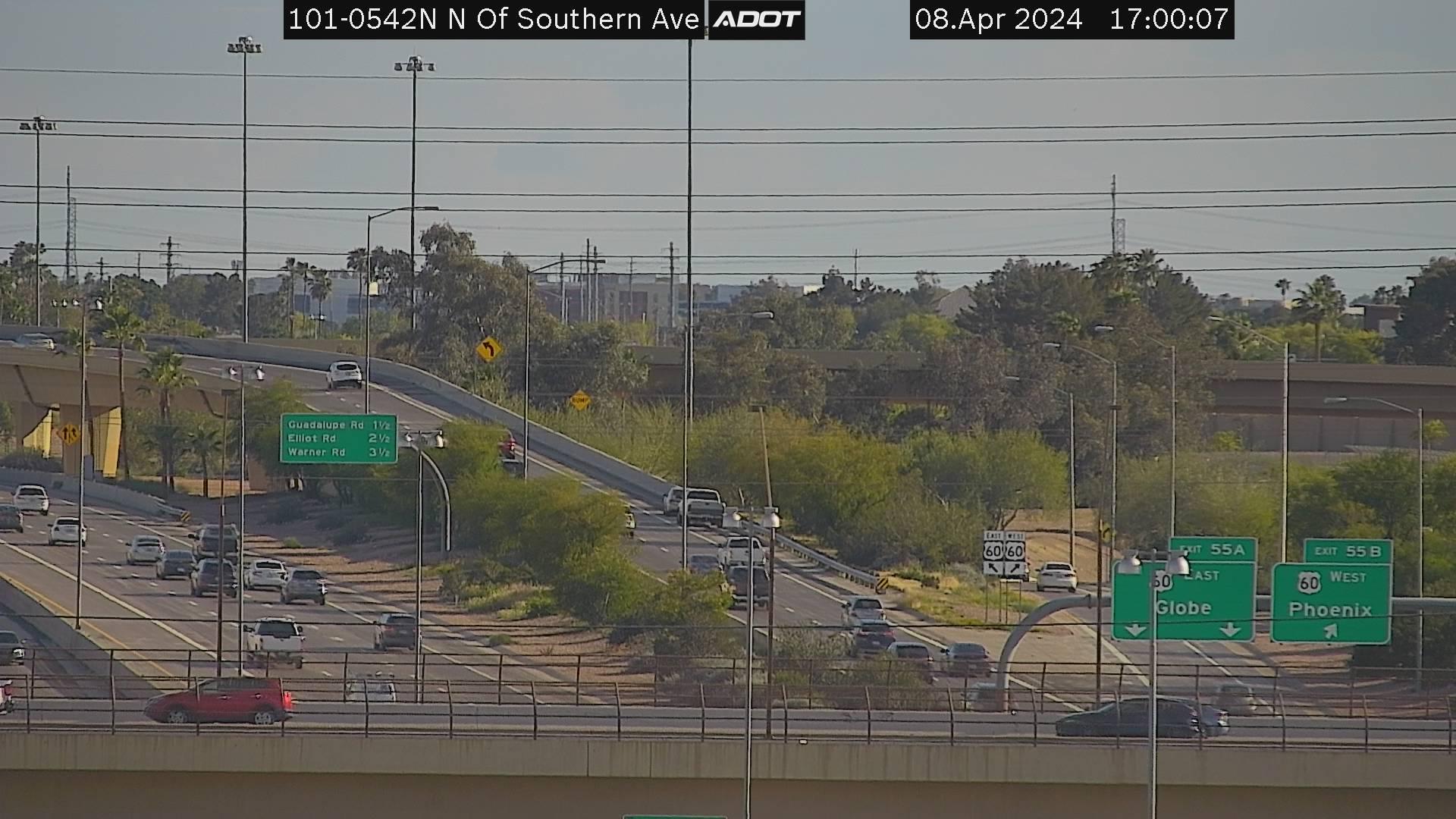 Traffic Cam Tempe › North: I-101 NB 54.20 @N of Southern Ave Player