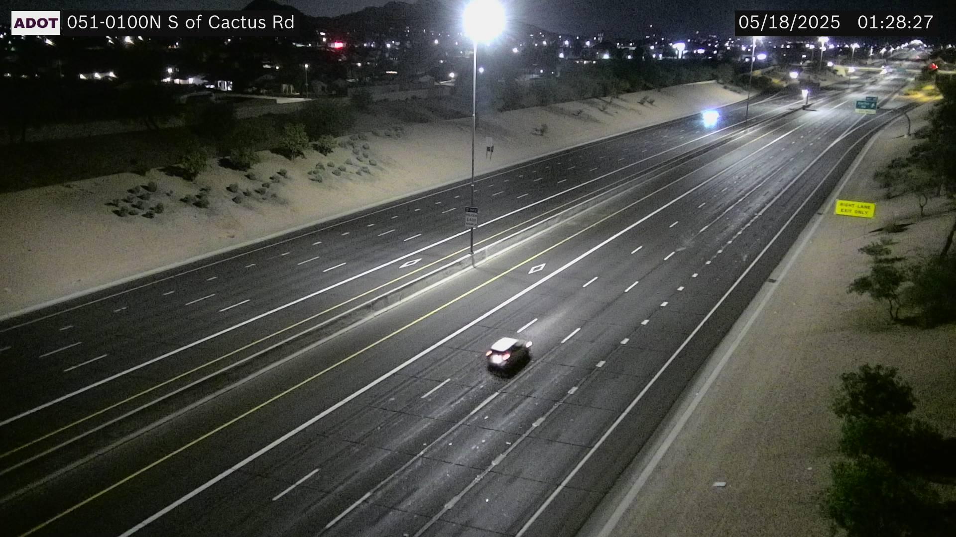 Phoenix › North: SR-51 NB 10.00 @S of Cactus Rd Traffic Camera