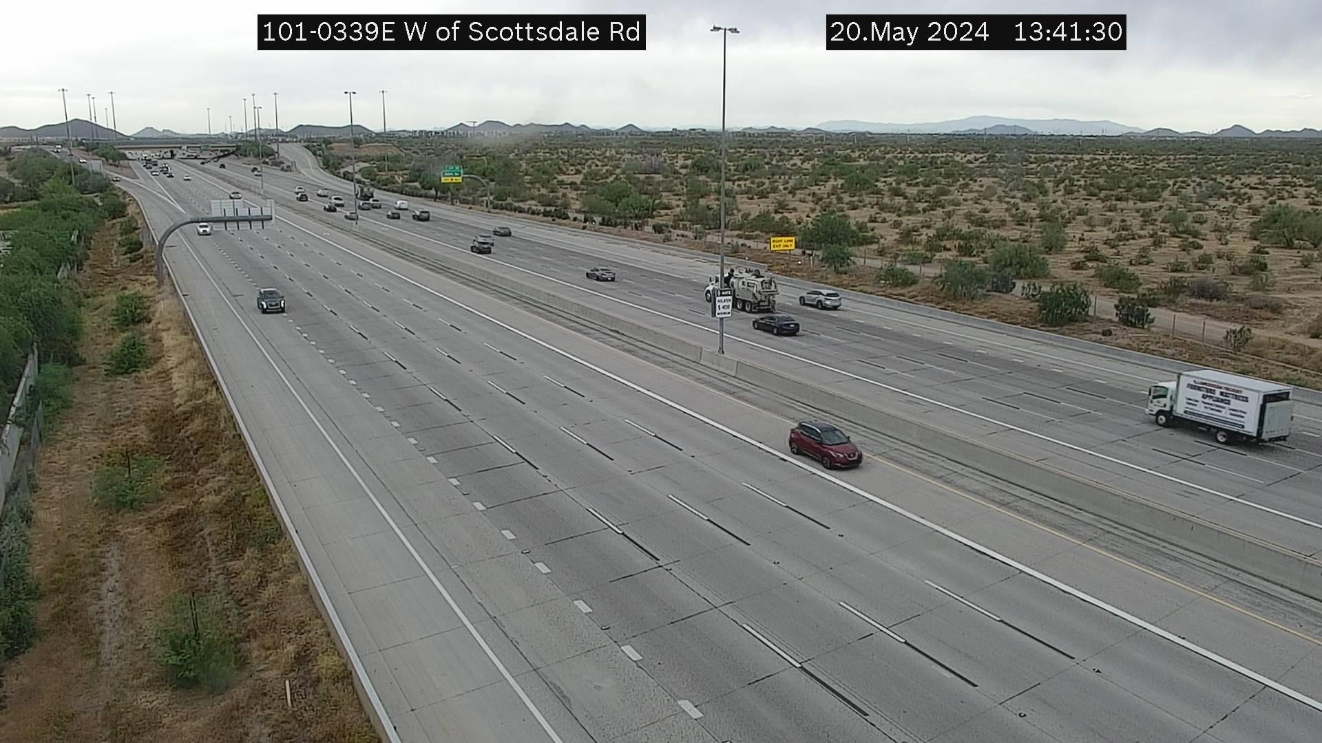 Traffic Cam Phoenix › East: I-101 EB 33.90 @W of Scottsdale Rd Player