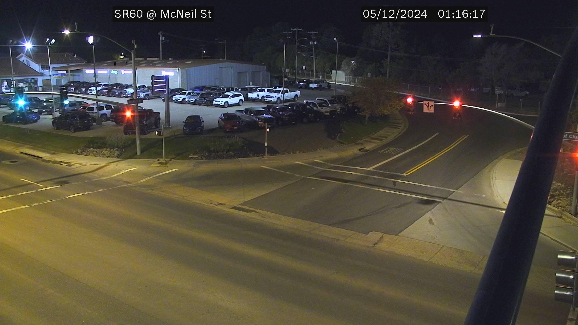 Traffic Cam Show Low › North: SR-260 NB 340.00 @McNeil Player