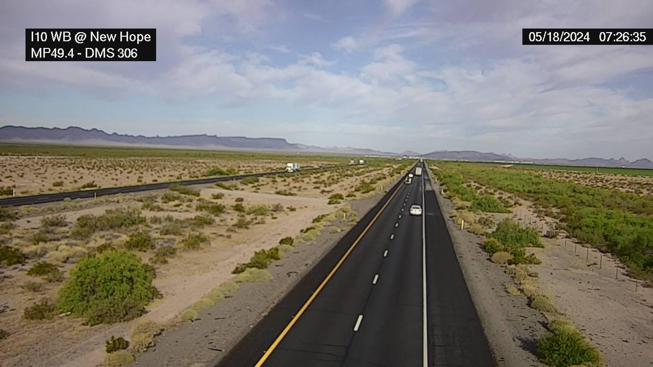 Traffic Cam La Paz › West: I-10 WB 49.40 @New Hope Player