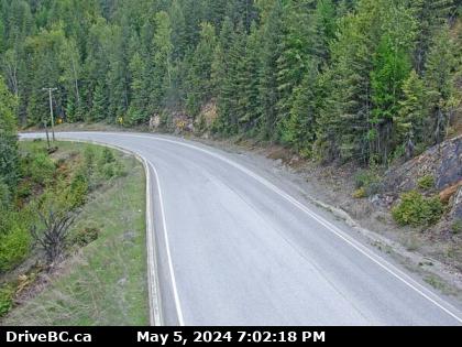 Hwy-6, Shuswap Hill west of Cherryville, looking east. (elevation: 518 metres) Traffic Camera