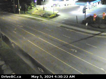 Traffic Cam Hwy-1 at Tillicum Rd, looking south. (elevation: 17 metres) Player