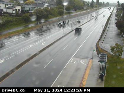 Traffic Cam Hwy-1 at Tillicum Rd, looking east. (elevation: 17 metres) Player