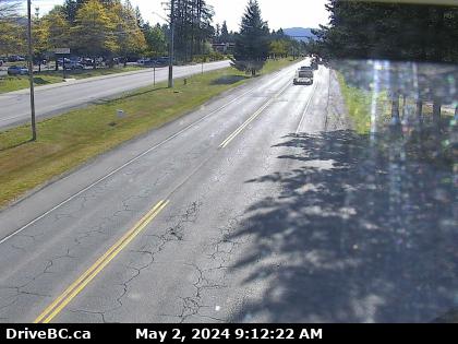 Traffic Cam Hwy-14 at Lazzar Rd near Sooke, looking east. (elevation: 22 metres) Player