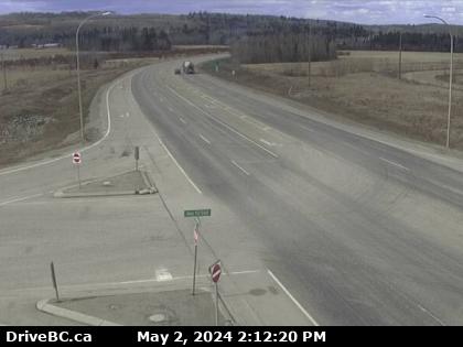 Hwy-2, 2 km west of BC/Alberta border at Hwy-2 and Hwy-52 junction, looking west. (elevation: 747 metres) Traffic Camera