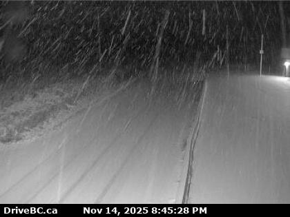 Traffic Cam Hwy-24, 63 km west of Little Fort, looking east. (elevation: 1132 metres) Player