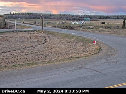 Traffic Cam Hwy-16 at Hwy-27 junction, looking north. (elevation: 654 metres) Player