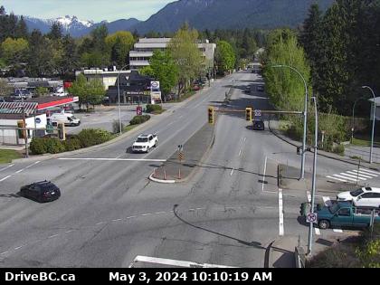 Traffic Cam Hwy-1 (Upper Levels Highway) at Westview Dr. looking north. (elevation: 85 metres) Player