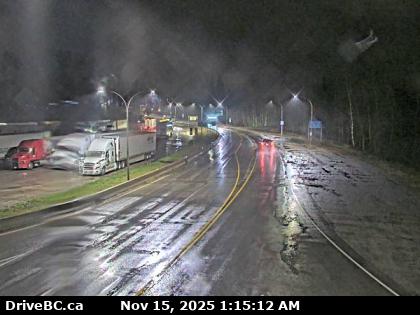 Traffic Cam Hwy-1 at Hwy-23 in Revelstoke, looking east. (elevation: 446 metres) Player
