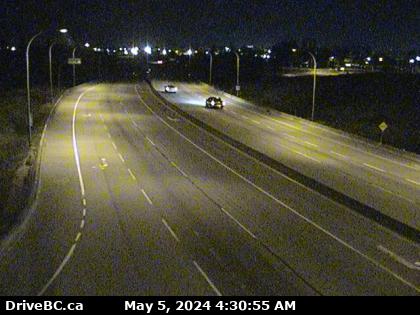 Traffic Cam Hwy-17 (South Fraser Perimeter Rd) at 80<sup>th</sup> Street, looking west. (elevation: 10 metres) Player