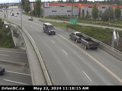 Traffic Cam Hwy-1 at Mt. Lehman Rd, looking south. (elevation: 101 metres) Player
