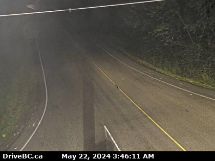 Traffic Cam Hwy-7 (Lougheed Hwy) at Hayward St in Mission, looking north-east along Hayward St. (elevation: 29 metres) Player
