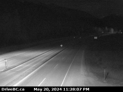 Traffic Cam Hwy-1, about 28 km north of Golden at Donald Bridge, looking east. (elevation: 780 metres) Player