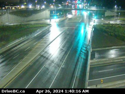 Traffic Cam Hwy-1, at Admirals Rd - McKenzie Ave, looking east. (elevation: 40 metres) Player