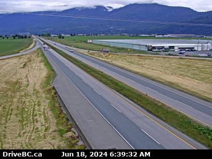 Traffic Cam Hwy-1 at Prest Rd, Chilliwack, looking east. (elevation: 19 metres) Player