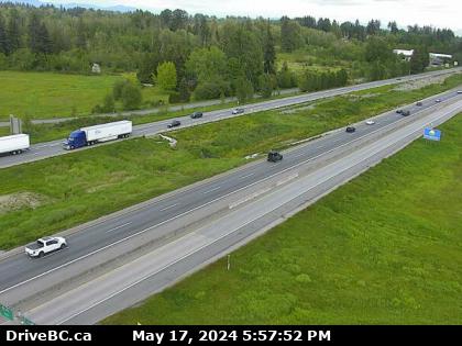 Traffic Cam Hwy-1, at 232nd Street Overpass, looking east. (elevation: 26 metres) Player