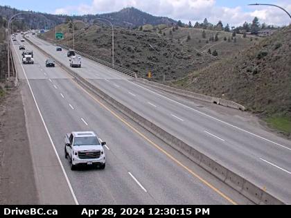 Traffic Cam Hwy-1 at Peterson Creek bridge in Kamloops, looking west. (elevation: 469 metres) Player
