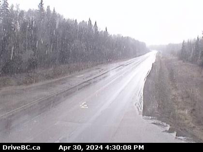 Traffic Cam Hwy-16 at Augier Rd, about 22 km east of Burns Lake, looking west. (elevation: 774 metres) Player