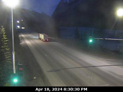 Hwy-1 at Field Rd, about 16 km west of BC/Alberta border, looking northeast (elevation: 1240 metres) <div style='font-size:8pt;font-style:italic'> <br>Images provided by Parks Canada with the BC Ministry of Transportation and Infrastructure. </div> Traffic Camera