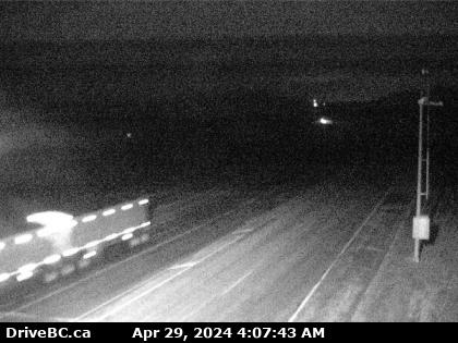 Hwy-2, 2 km west of BC/Alberta border at Hwy-2 and Hwy-52 junction, looking east. (elevation: 747 metres) Traffic Camera