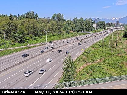 Traffic Cam Hwy-1 at Kensington Ave, looking west. (elevation: 22 metres) Player