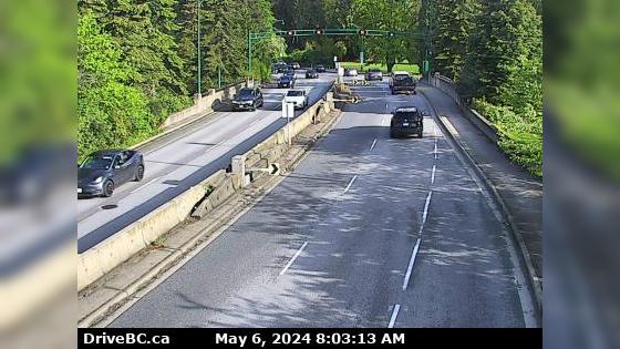 Traffic Cam Vancouver › North: Stanley Park Causeway at Stanley Park Entrance, looking north Player