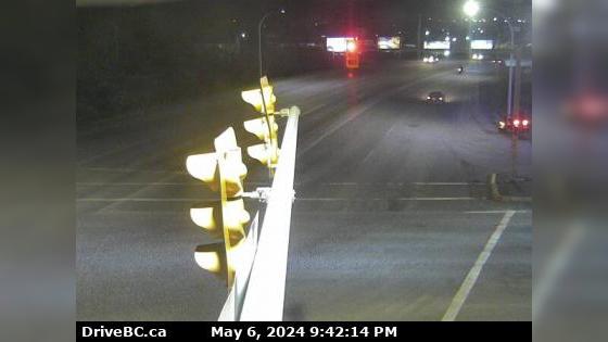 Traffic Cam Kamloops › West: Hwy 5 at Halston Ave - Paul Lake Rd in - looking west Player