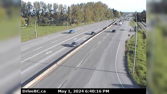 Delta › South: Hwy 17A, at Hwy 10 (Ladner Trunk Rd), looking south Traffic Camera