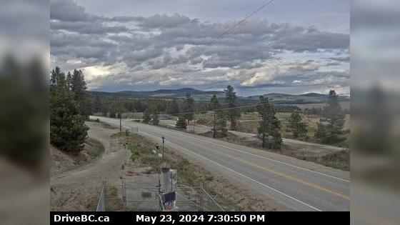 Traffic Cam Osoyoos › East: Hwy 3, 9 km west of the Anarchist Summit, east of - looking east Player