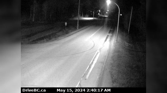 Traffic Cam Fraser Lake › East: Hwy 16 at Stella Road in - looking east Player