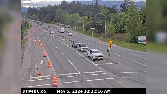 Traffic Cam North Cowichan › South: Hwy 1, at Herd Rd/Cowichan Valley Hwy, about 5 km north of Duncan, looking south Player